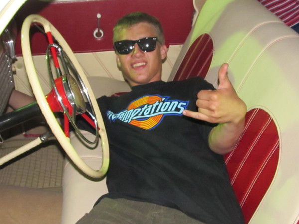 Максим Тимофей