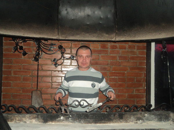 Игорь Лапшин