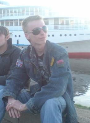 Павел Стерлягов