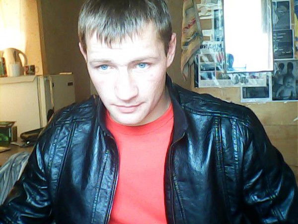 Максим Атрощик