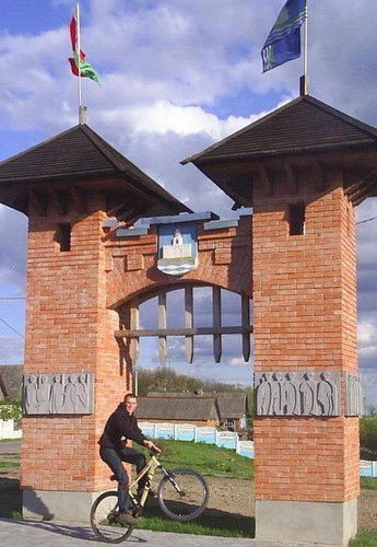 Олег Фищенко