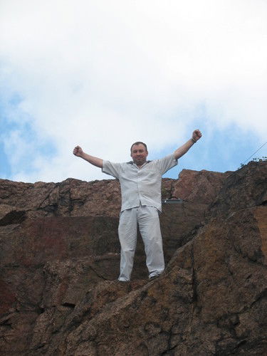 Валерий Петров