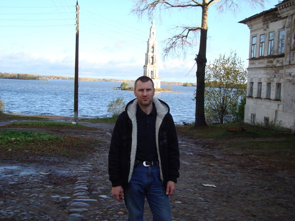 Андрей Звонарёв