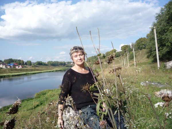 Елена Константинова