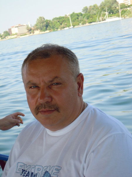 Александр Елхин