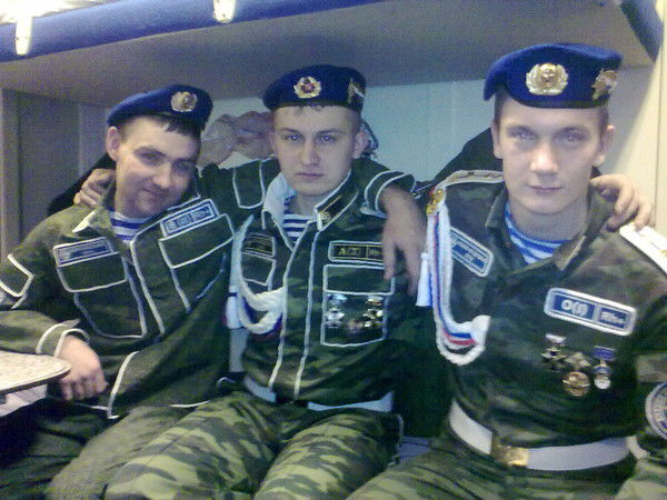 Женя Никулин