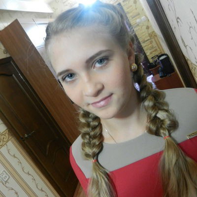 Ксюша Симанова