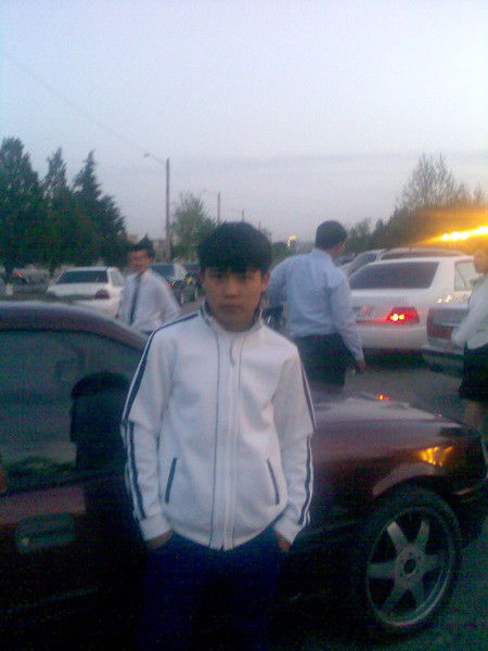 Азамат Амангелдиев