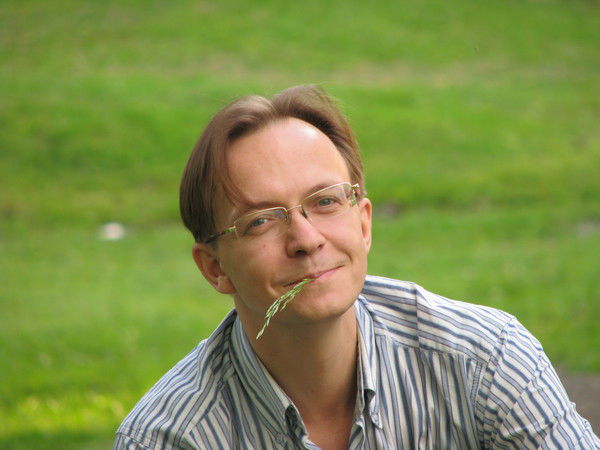 Константин Суев