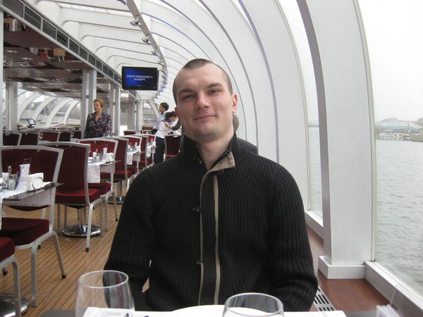 Сергей Исаев