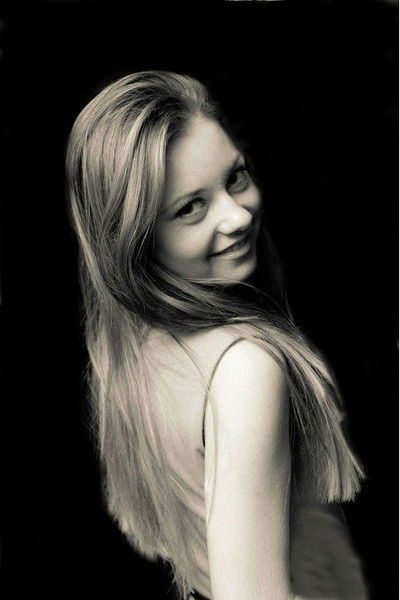 Юлия Коренная