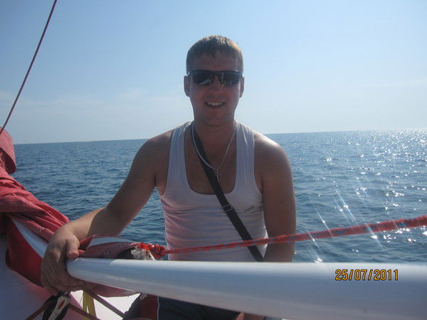 Максим Фещук