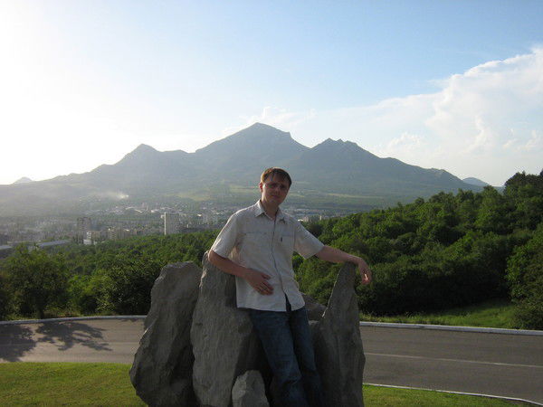 Дмитрий Демихов