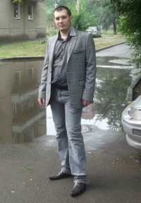 Олег Новиков