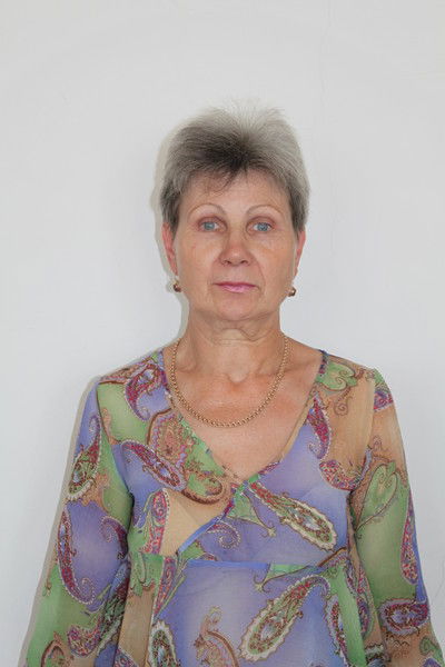 Нэля Львова