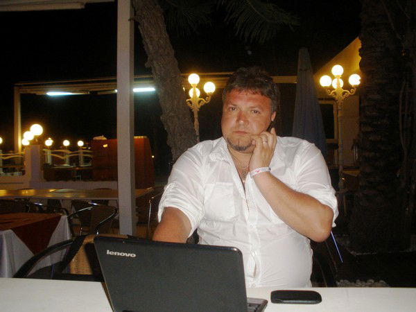 Виктор Козырев