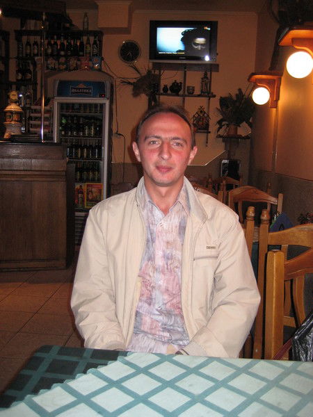 Олег Новохатский