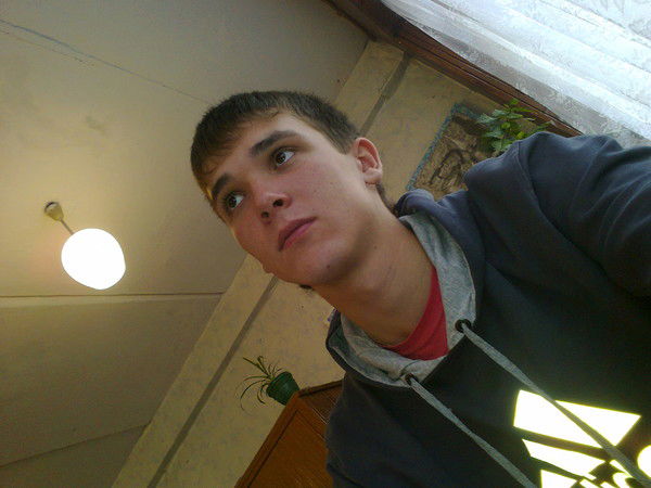 Роман Хусаинов