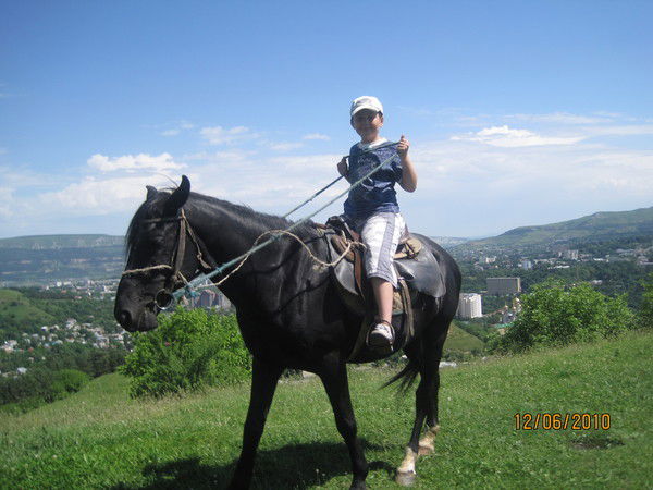 Илья Чернов