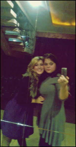 Лёля Счастлива[Я]