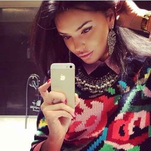 Křåşåvицå S Xåŕåkťęřøm .