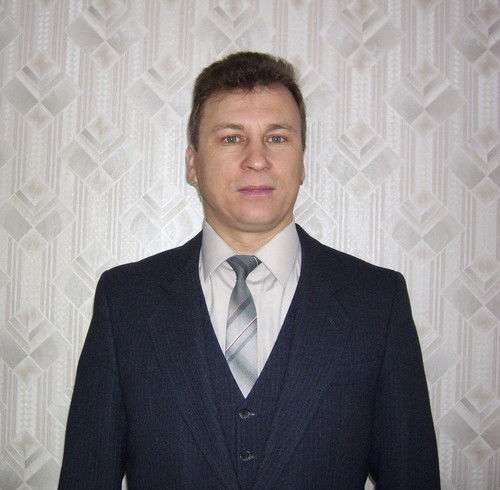 Игорь Минаков