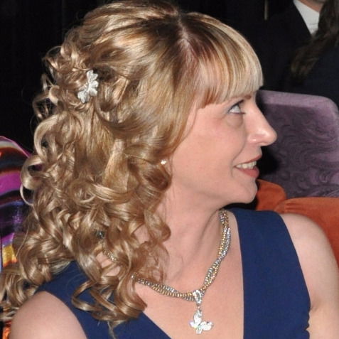 Анна Алесикова