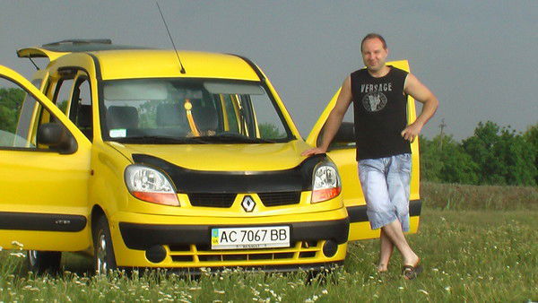 Роман Роман