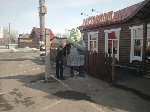 Дмитрий Карлов