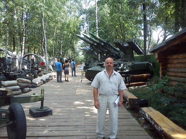 Юрий Сафонов