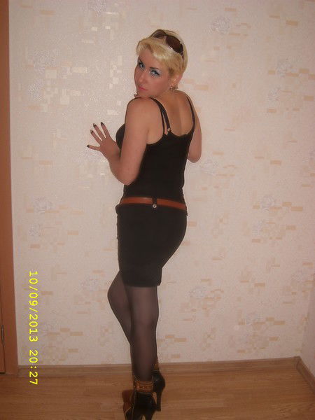 Алена Веселова