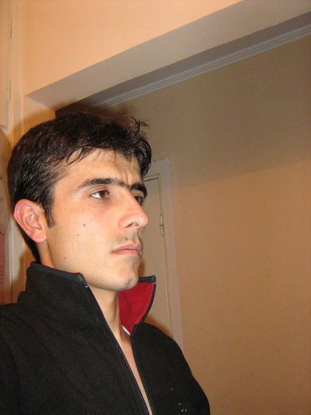 Мансур Эшонов