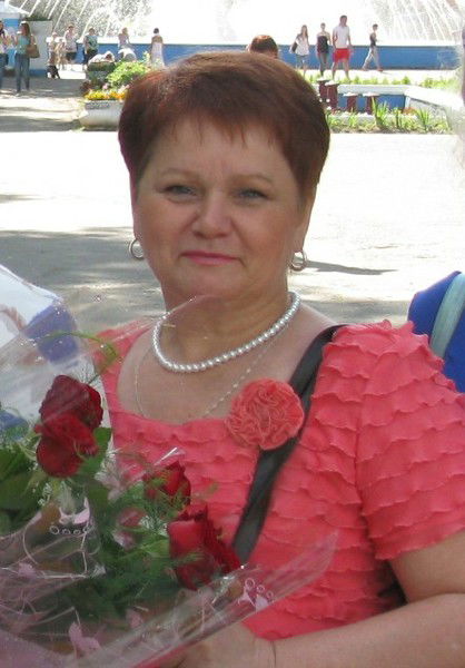 Александра Усова