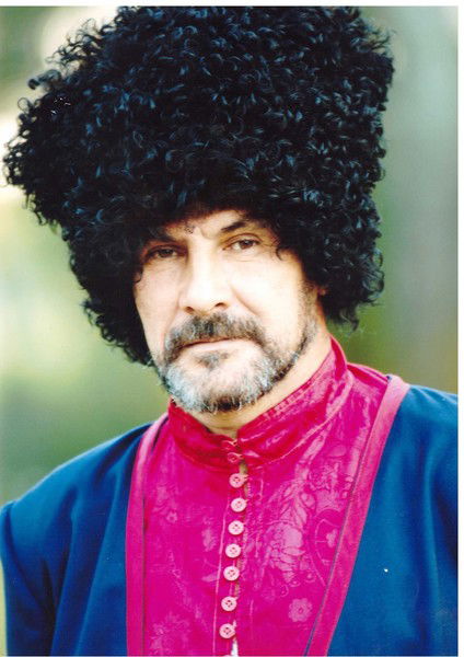 Игорь Святынин