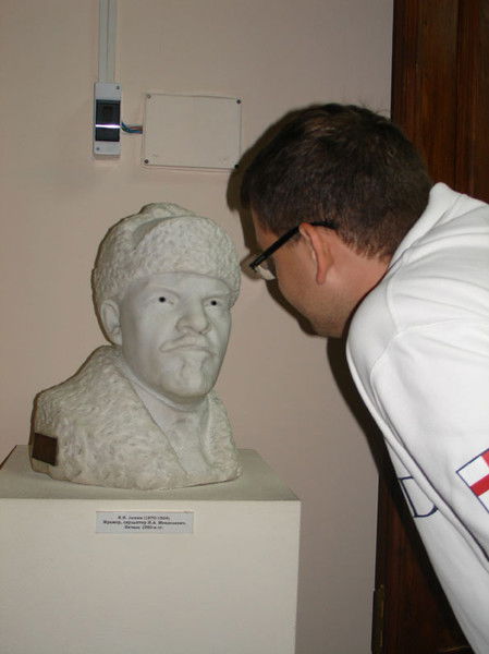 Петр Петров