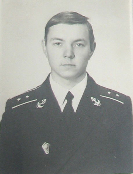 Владимир Николаев