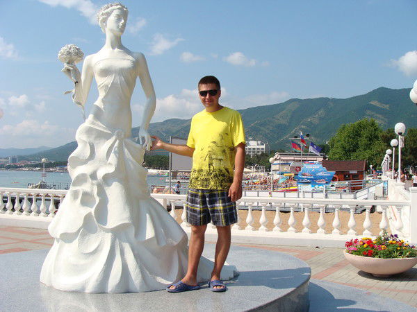 Долматов Дмитрий