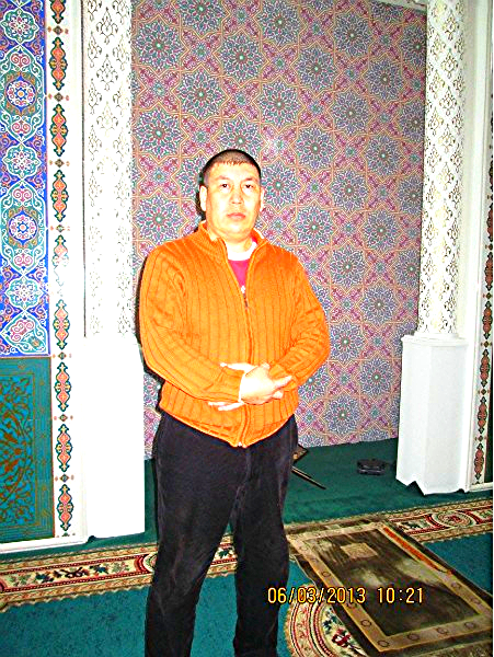 Марал Закарин