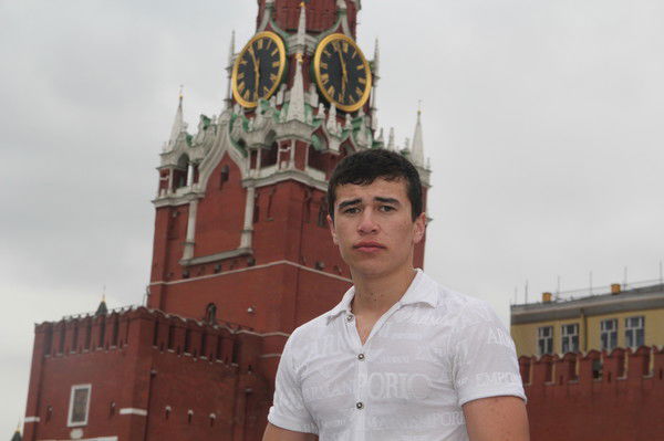 Шохрух Хидиров