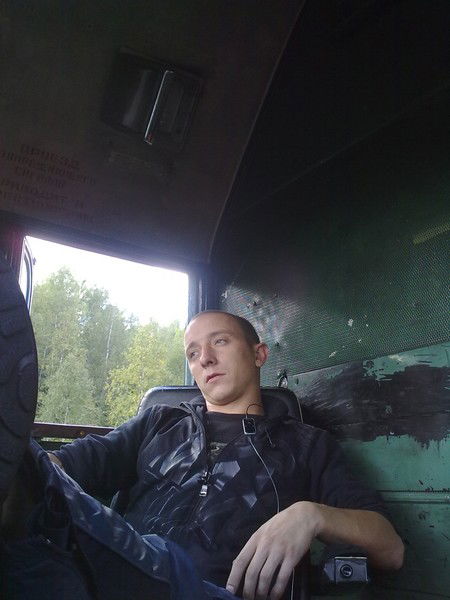 Леонид Позин