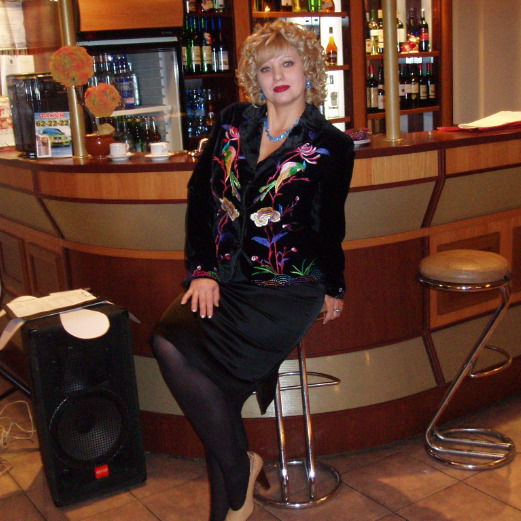 Елена Коник