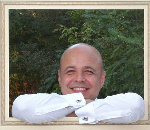 Виктор Карайчев