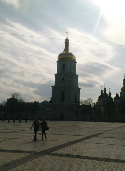 Иван Иванов