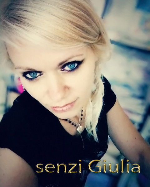 Senzi Giulia