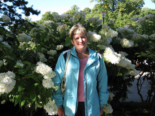 Eлена Бобина