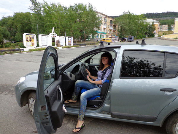 Оля Повираева