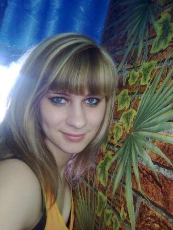 Оленька Шелепова