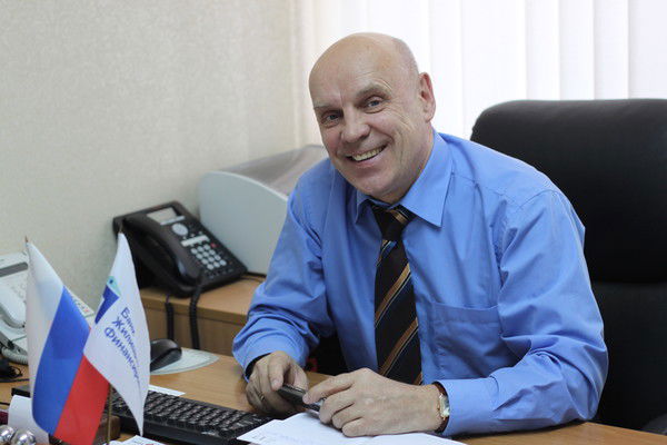 Николай Петров