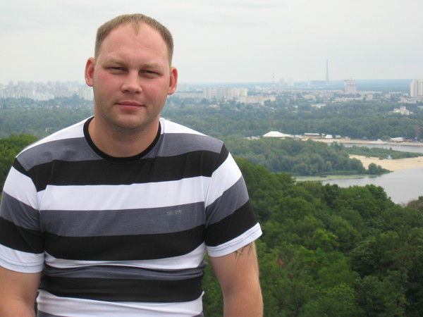 Андрей Нарышев