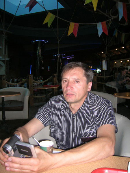 Сергей Безруков